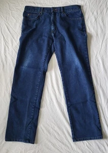 Lee Jeans Men's 35x32 Lot of 3 Regular Fit Extreme Motion Blemished - Picture 1 of 24