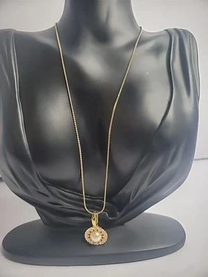 Colgante Vintage Tono Dorado Tono Oro Cristal Corazones Múltiples Piedras Blancas Foto 1 de 4