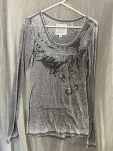 maurices premium Size M Top Gray With Embroidery And Gems Pattern - Picture 1 of 2