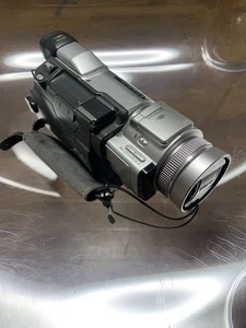 Sony Handycam DCR-TRV70 MiniDV Video Camera Touchscreen Flash Working - Picture 1 of 9