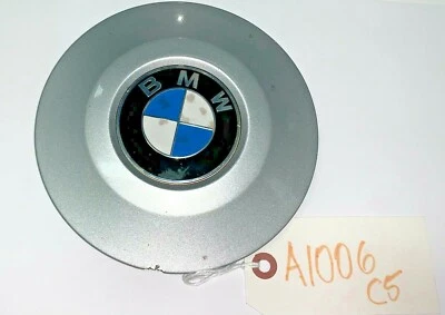 BMW 2002-2007 745I 750I 760I SILVER OEM CENTER CAP 36136767829 USED  - Image 1 of 4