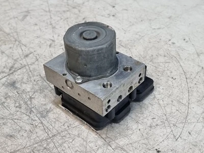 MERCEDES BENZ E250 W212 SE 2.2 CDI 2010 - 2016 ABS PUMP A2124310848 - Image 1 of 4