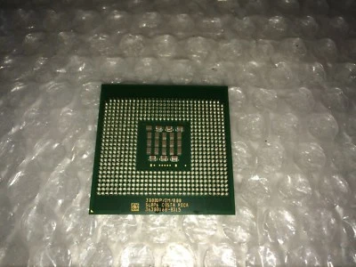 Processore Intel Xeon SL8P6 3.00GHz 800MHz FSB 2MB L2 Cache Socket PPGA604 @ - Immagine 1 di 2