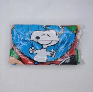 Peanuts Celebration Inflatable Chair Snoopy 2001 - Picture 1 of 7