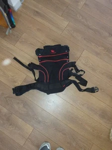 Manduca My Baby Carrier Black Line Babytrage Baby Trage schwarz rot - Bild 1 von 1