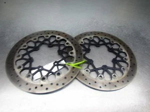 Suzuki GSXR750 GSX-R750 2017-On Pair Of Front Brake Discs 5mm - Picture 1 of 4