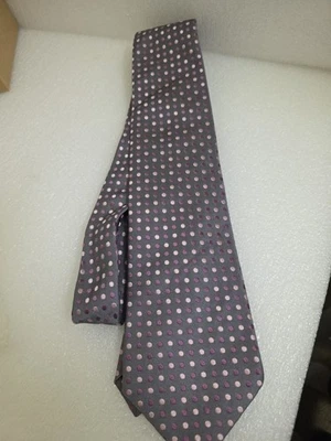 Bonita corbata para hombre Geoffrey Beene 100 % seda púrpura lunares Foto 1 de 2