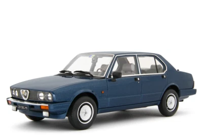 LAUDORACING-MODELS 1:18 Alfetta 2.0i Quadrifoglio Oro 1983-84 LM171A - Immagine 1 di 4