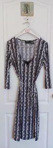 attention Brand Dress (M) Excellent Pre-Owned Condition Polyester/Spandex Belted - Picture 1 of 7