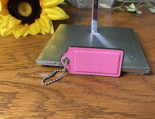 PORTACHIAVI PORTACHIAVI COACH 2 5" ROSA CALDO VERNICE CHARM HANGTAG HANG TAG