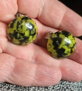 Orecchini Vintage Confetti Lucite Clip-On Giallo Nero Mod Metà Secolo Retrò - Foto 1 di 3