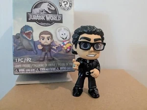 Funko Mystery Minis Ian Malcolm - Jurassic World Series 2 Park Chase 1/72 - Picture 1 of 7