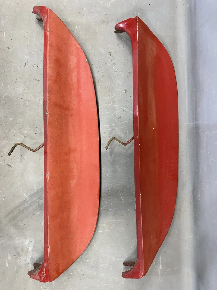 1965 1966 Pontiac Grand Prix Bonneville Catalina Fender Skirt Molding Wheel Trim - Image 1 of 4