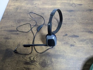 Auriculares con cable PlayStation con micrófono Boom — PS4 / PS5 / conector de 3,5 mm - Imagen 1 de 4