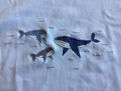 Manta bebé Pottery Barn niños ballenas algodón 8052748 exclusiva azul 38 x 31 Foto 1 de 4