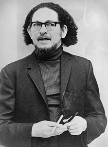 South African activist educator poet Dennis Brutus speaking at an - Old Photo - Picture 1 of 1