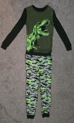 Juego de pijama de 2 piezas Cuddl Duds Dinosaurs para niños talla 8 nuevo con etiquetas Foto 1 de 4