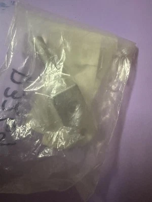 Крепление под бак Ducati 749/999  - Изображение 1 из 3