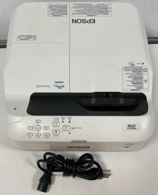 Epson PowerLite 675W H745A 612 HOURS W/REMOTE & POWERCORD - Image 1 of 4