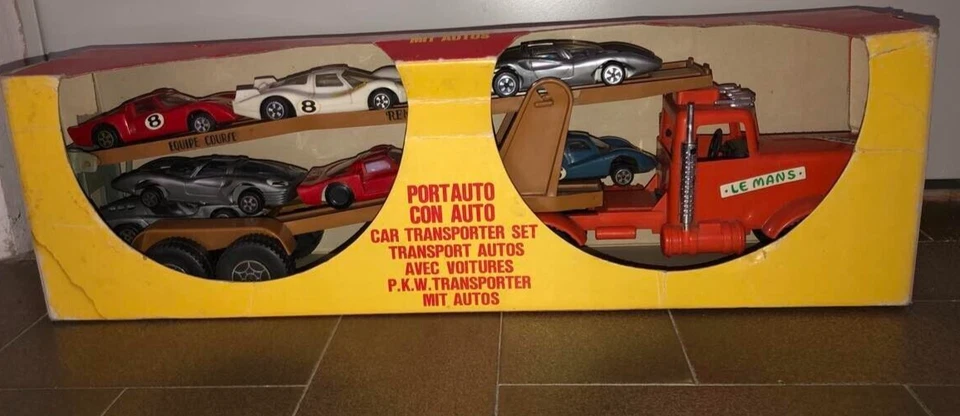 Giocattolo Polistil P48 porta auto bisarca scala 1:32 6 auto e scatola originale - Immagine 1 di 4