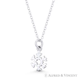 Snowflake Ice Crystal Winter Holiday Season Charm Silver Pendant in 925 Sterling - Picture 1 of 1