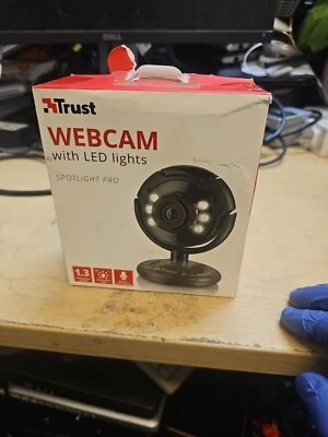 WEBCAM TRUST SPOTLIGHT PRO  WITH LED LIGHTS & MICROPHONE--BRAND NEW-TORN BOX.  - Image 1 of 4