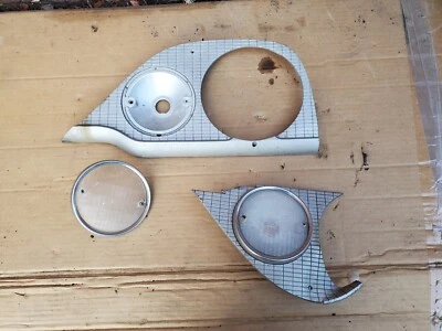 Dodge 1957 bisel de faros y 2 luces de estacionamiento Suburban Coronet Sierra Royal Foto 1 de 4