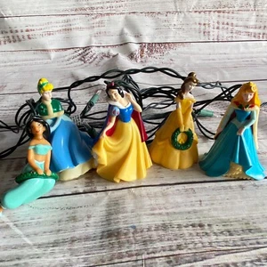 Juego de luces recortadoras de árbol de Navidad iluminadas princesa Disney vintage 9,5’ - Imagen 1 de 9