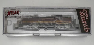 RARE NIB N ATLAS Classic 42020 RS3 Loco Boston & Maine #1539 Burgundy Red Gold - Picture 1 of 8