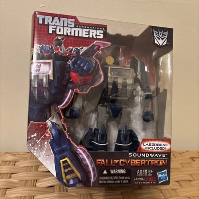 Transformers Generations SOUNDWAVE w/ LASERBEAK Fall of Cybertron Voyager  - NEW - Image 1 of 4