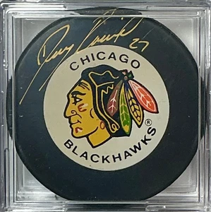 Jeremy Roenick autographed Chicago Blackhawks In Glas Co Puck / AM COA - Picture 1 of 2