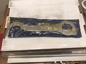 Oldtimer Sugino Innenlager Werkzeug Set könnte Coupe Maxy  - Bild 1 von 5