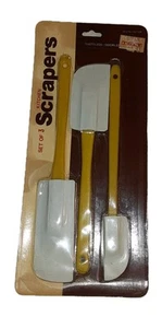 Vintage Kitchen Rubber Scrapers Yellow Set Of 3 NOS - Picture 1 of 5