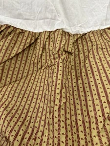 Chaps By Ralph Lauren Queen Size Bed Skirt 100% Cotton French Pattern - Picture 1 of 6