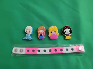 Kinder Silikon Bettelarmband mit 4 Charms Niedlich Prinzessin Spaß Geschenk Clogs Accessoire - Bild 1 von 2