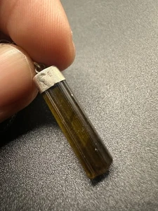 Outstanding Natural Yellow Epidote Pendant 925 Sterling Silver Pendant - Picture 1 of 2