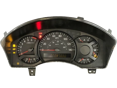 * Cuadro de instrumentos velocímetro Nissan Armada/Titan 2006 166.250 millas Foto 1 de 3