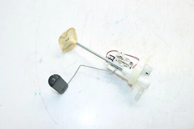 SUBARU IMPREZA 2012-2014 SEDÁN CVT sensor de nivel de combustible unidad de envío Y8065 Foto 1 de 4