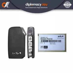 Genuine KIA Sorento 2021-2022 Smart Key 4 Buttons 433MHz 95440-P2310 - Picture 1 of 2