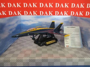 Die cast 1/72 Modellino Aereo Aircraft Boeing F-A 18 Hornet Blue Angels USA - Foto 1 di 5