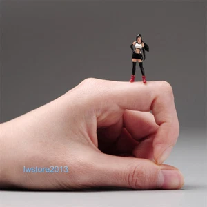 1/43 Tifa Lockhart Girl Miniature Scene Props Figure Model For Cars Vehicles Toy - Picture 1 of 3