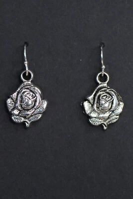 玫瑰芽花朵小饰品耳环 0.925 纯银钩锡饰品 1 1/2 — 第 1/4 张图片