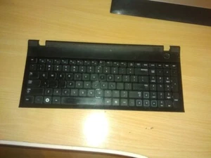 Klawiatura samsung 305e do laptopa - Zdjęcie 1 z 1