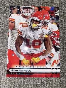 Isiah Pacheco - Chronicles Photogenic Football 2022 Kansas City Chiefs RC #Green - Bild 1 von 2
