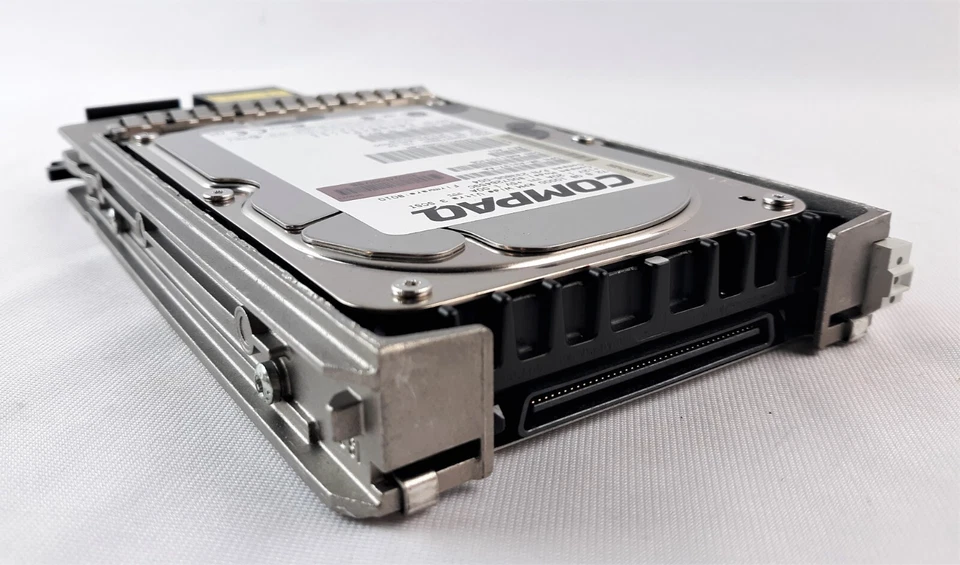 Compaq BD0726459C Hard Drive - Image 1 of 3