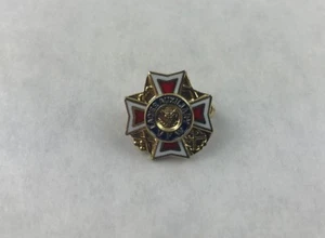 VFW Ladies Auxiliary Collectible Souvenir Pin 5/8" - Picture 1 of 2