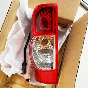 06-10 Isuzu D-MAX DMAX Denver Holden Rodeo UTE left Tail Light Assembly wiring - Picture 1 of 9