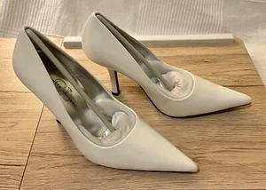 Chinese Laundry Spicy Women's White Leather Point Toe Stiletto Heels Pumps - Picture 1 of 12