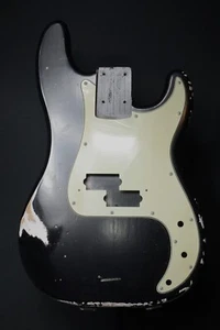 RGH | 50s Precision Bass Black Schwarz Alder / Erle Nitrocellulose relic - Bild 1 von 6