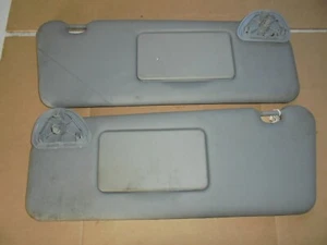 PAR DE PARASOLES GRISES CON 2 ESPEJOS CITROEN XSARA MK1 1998-2000 - Imagen 1 de 1